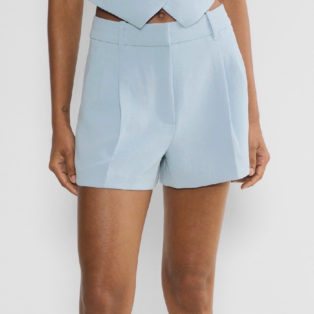 Wilfred The Effortless Mini Short